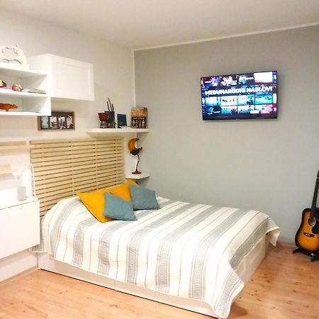 Studio Apartman "Nicole" PUY 외부 사진