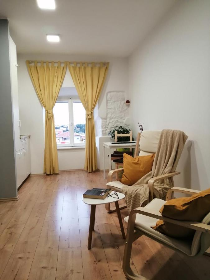 Studio Apartman "Nicole" PUY 외부 사진
