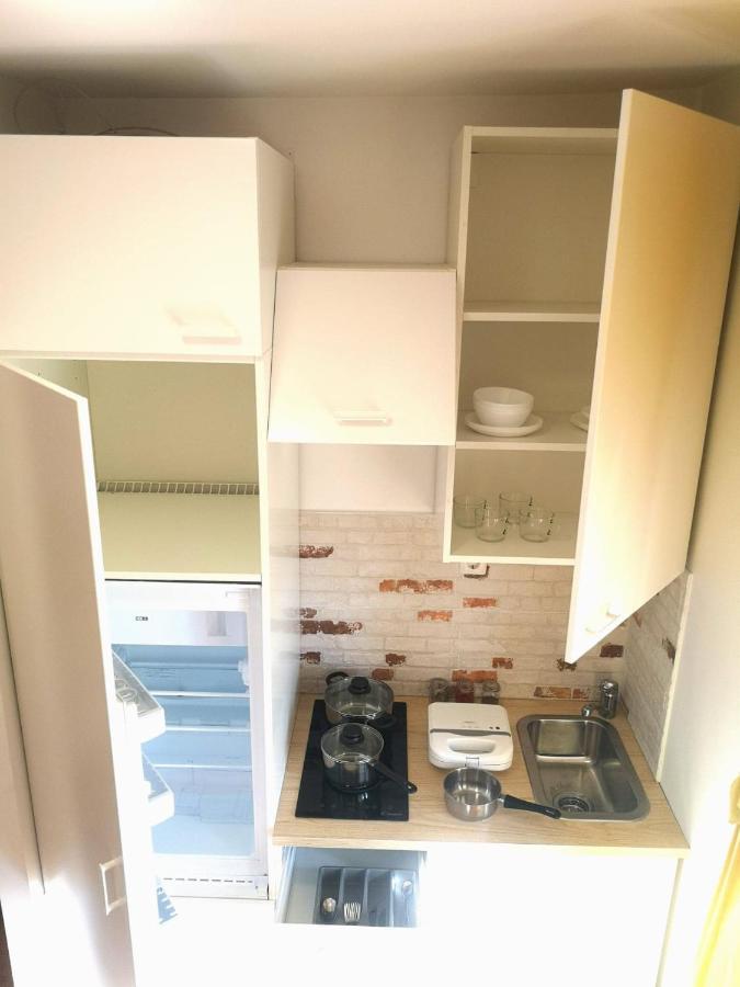 Studio Apartman "Nicole" PUY 외부 사진